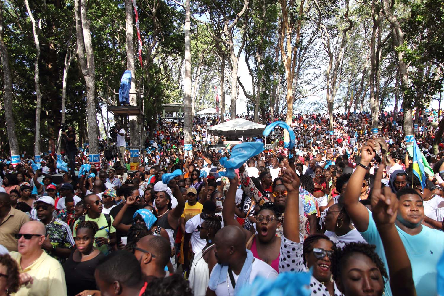 Soca on de Hill Barbados Crowd